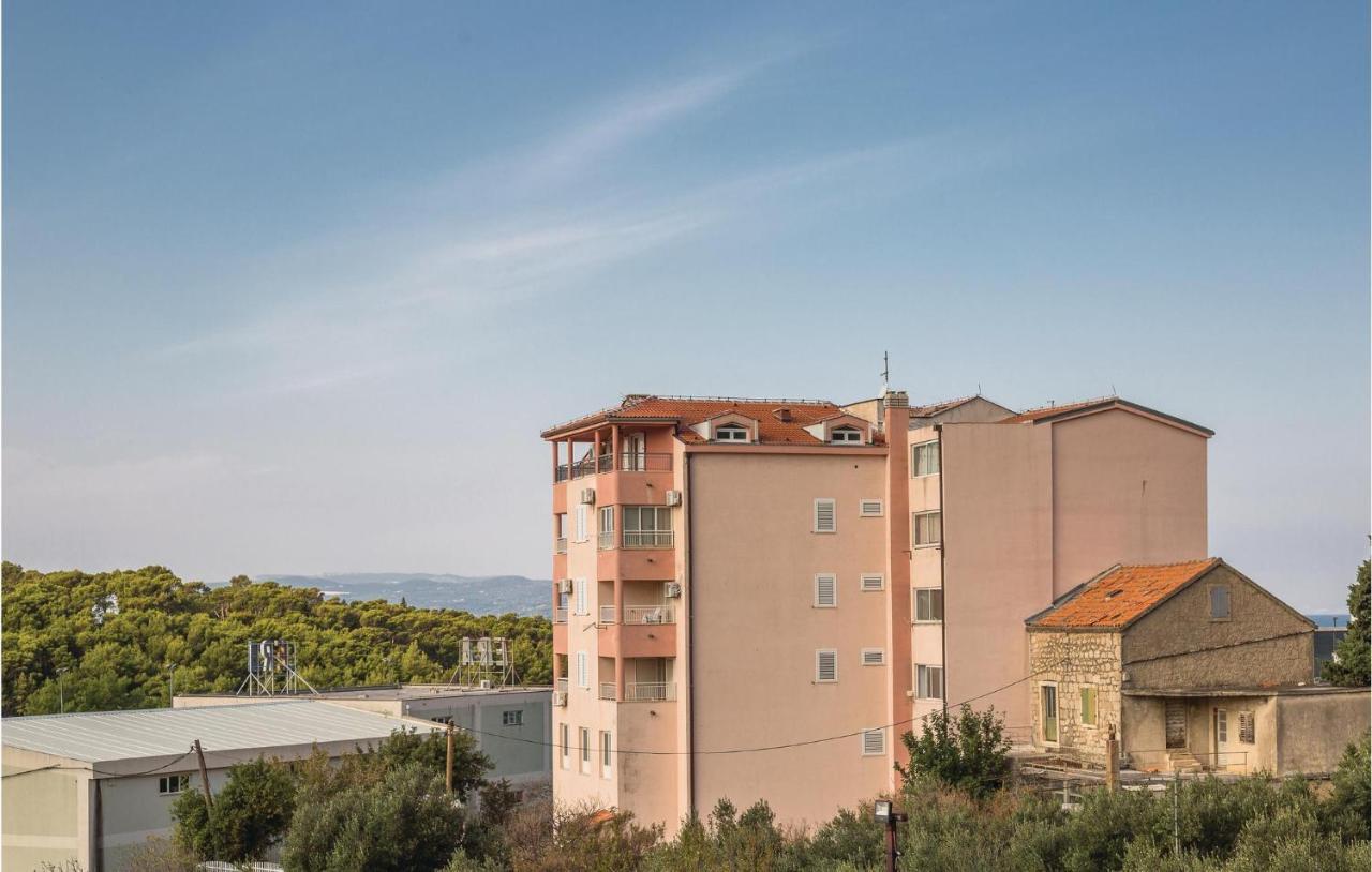 Amazing Apartment In Makarska With 1 Bedrooms And Wifi Exteriér fotografie
